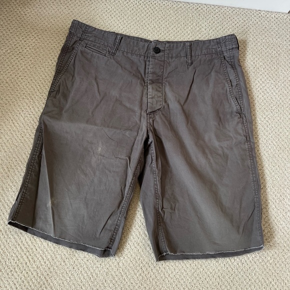 GAP Other - Men's Casual Gray Chino Shorts
